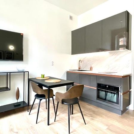 Zielona Kanapa - Za 100M Rynek Вроцлав Экстерьер фото